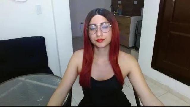 Image 6 of queenlilith_paradise Stream on Chaturbate on 15 months ago