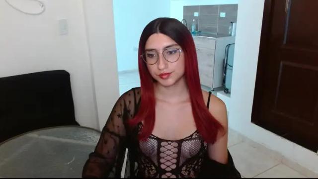 Image 8 of queenlilith_paradise Stream on Chaturbate on 15 months ago