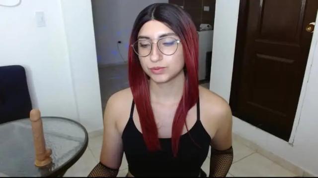 Image 4 of queenlilith_paradise Stream on Chaturbate on 14 months ago