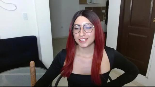 Image 3 of queenlilith_paradise Stream on Chaturbate on 13 months ago