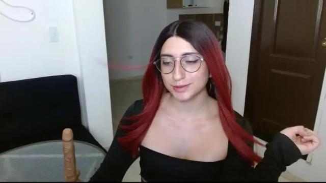 Image 4 of queenlilith_paradise Stream on Chaturbate on 13 months ago