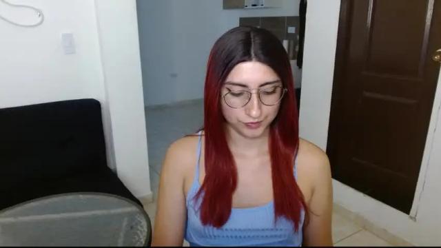Image 4 of queenlilith_paradise Stream on Chaturbate on 13 months ago