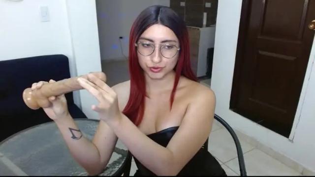 Image 8 of queenlilith_paradise Stream on Chaturbate on 15 months ago