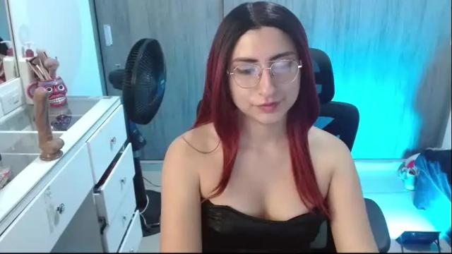 Image 11 of queenlilith_paradise Stream on Chaturbate on 13 days ago