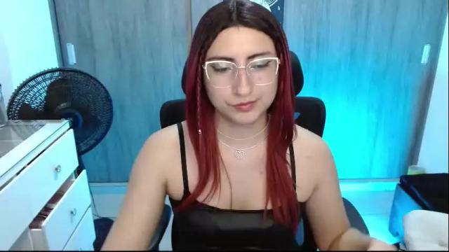Image 7 of queenlilith_paradise Stream on Chaturbate on 3 months ago