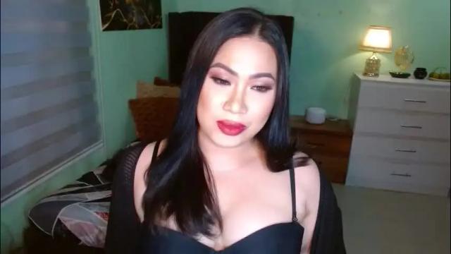 Image 3 of queenmistressolivia Stream on Chaturbate on 1 day ago