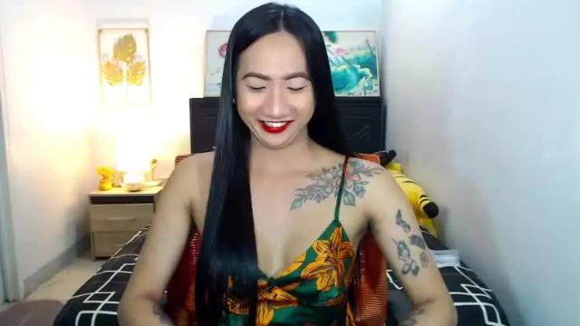 Image 3 of queenmistressts Stream on Chaturbate on 13 months ago