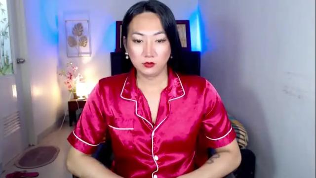 Image 10 of queenmistressts Stream on Chaturbate on 15 days ago