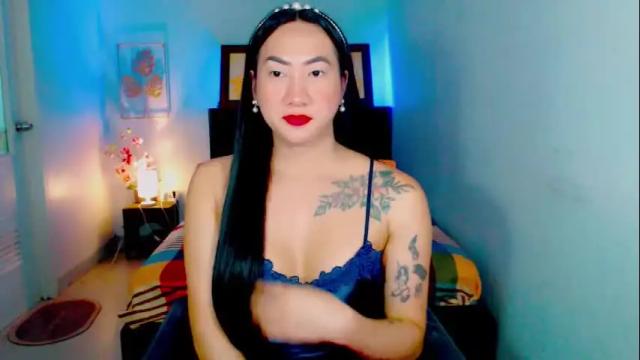 Image 2 of queenmistressts Stream on Chaturbate on 11 days ago
