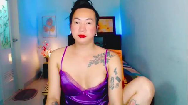 Image 3 of queenmistressts Stream on Chaturbate on 1 month ago