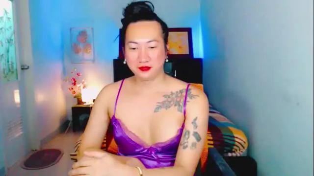 Image 4 of queenmistressts Stream on Chaturbate on 1 month ago