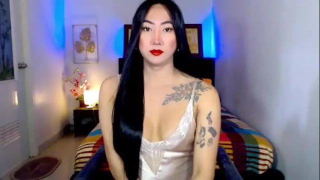 Image 3 of queenmistressts Stream on Chaturbate on 1 month ago
