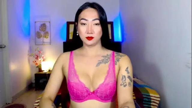 Image 3 of queenmistressts Stream on Chaturbate on 1 month ago