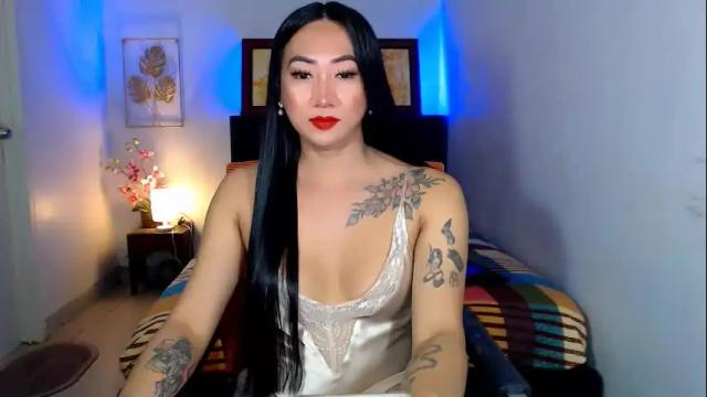 Image 4 of queenmistressts Stream on Chaturbate on 1 month ago