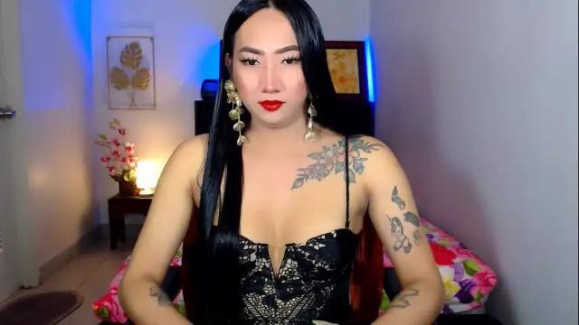 Image 4 of queenmistressts Stream on Chaturbate on 3 days ago