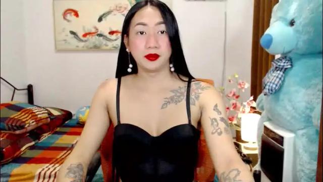 Image 2 of queenmistressts Stream on Chaturbate on 2 months ago