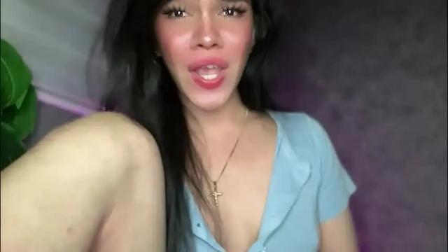 Image 12 of queenn_xxx Stream on Chaturbate on 2 months ago