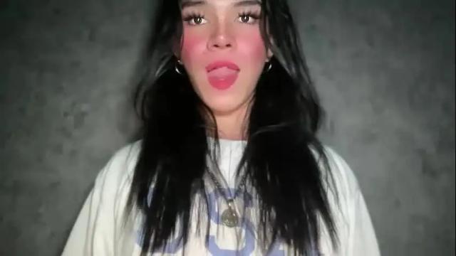 Thumbnail 1, queenn_xxx's Stream at Chaturbate, 2 months ago