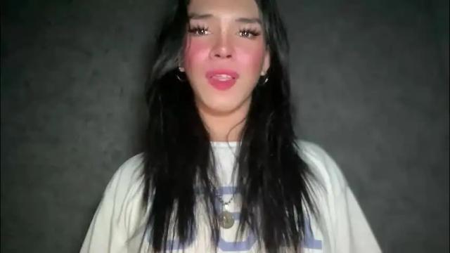 Image 4 of queenn_xxx Stream on Chaturbate on 2 months ago