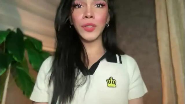 Image 12 of queenn_xxx Stream on Chaturbate on 2 months ago