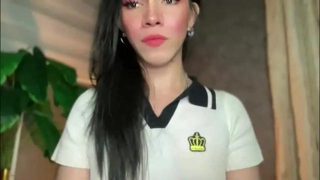 Image 6 of queenn_xxx Stream on Chaturbate on 2 months ago