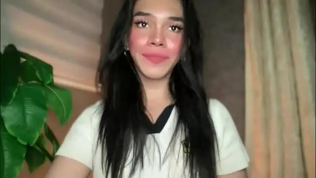 Image 11 of queenn_xxx Stream on Chaturbate on 2 months ago