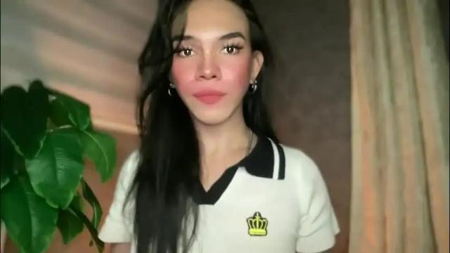 Image 7 of queenn_xxx Stream on Chaturbate on 2 months ago