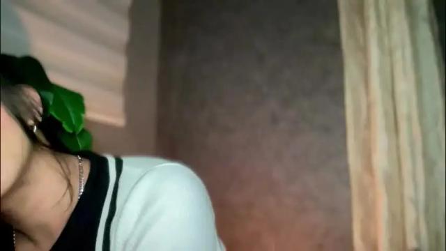 Image 10 of queenn_xxx Stream on Chaturbate on 1 month ago