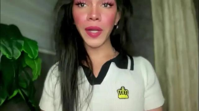 Image 11 of queenn_xxx Stream on Chaturbate on 1 month ago