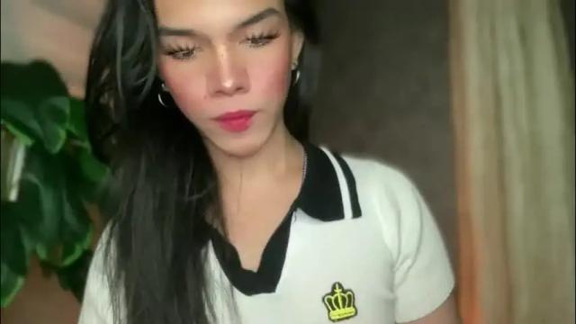 Image 6 of queenn_xxx Stream on Chaturbate on 1 month ago