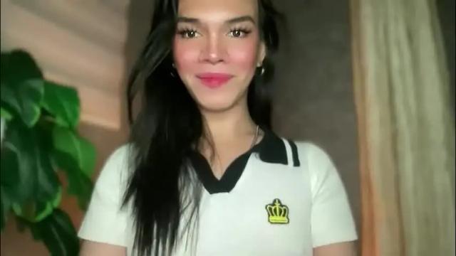 Image 7 of queenn_xxx Stream on Chaturbate on 1 month ago