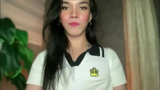 Image 8 of queenn_xxx Stream on Chaturbate on 1 month ago