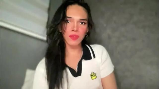 Image 11 of queenn_xxx Stream on Chaturbate on 1 month ago