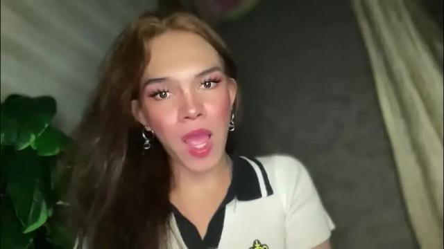 Image 12 of queenn_xxx Stream on Chaturbate on 1 month ago