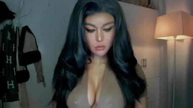 Image 7 of queenofamerica Stream on Chaturbate on 14 months ago