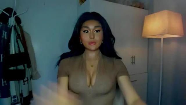 Image 8 of queenofamerica Stream on Chaturbate on 14 months ago