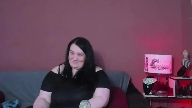 Image 7 of queenofhaze Stream on Chaturbate on 29 days ago