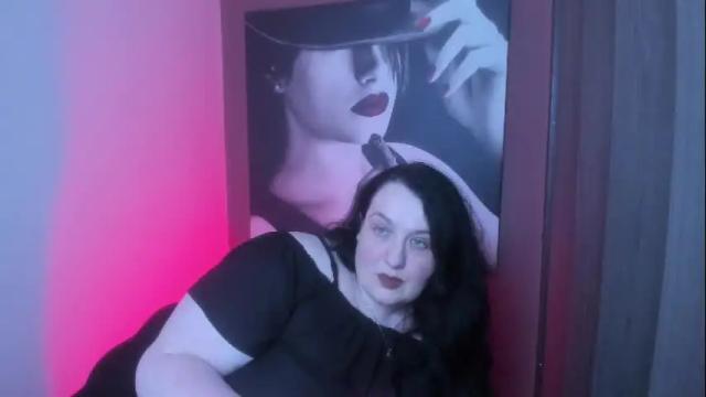 Image 10 of queenofhaze Stream on Chaturbate on 15 days ago