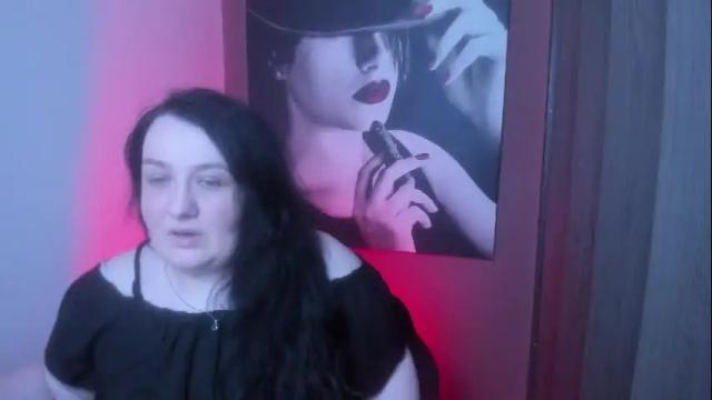 Image 6 of queenofhaze Stream on Chaturbate on 15 days ago