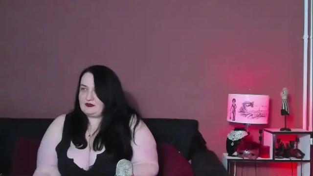 Image 12 of queenofhaze Stream on Chaturbate on 11 days ago