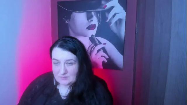 Image 11 of queenofhaze Stream on Chaturbate on 5 days ago