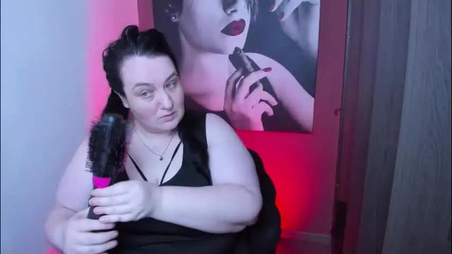 Thumbnail 1, queenofhaze's Stream at Chaturbate, 3 months ago