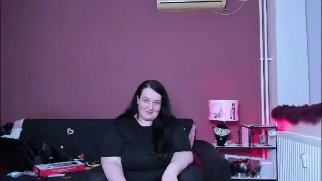 Image 12 of queenofhaze Stream on Chaturbate on 2 months ago