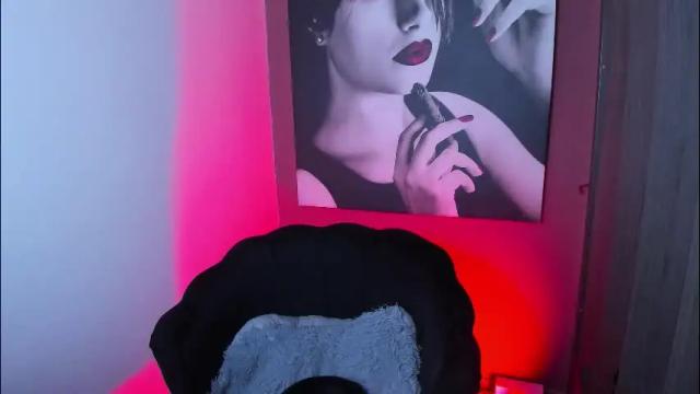 Image 6 of queenofhaze Stream on Chaturbate on 2 months ago