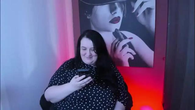 Image 2 of queenofhaze Stream on Chaturbate on 1 month ago