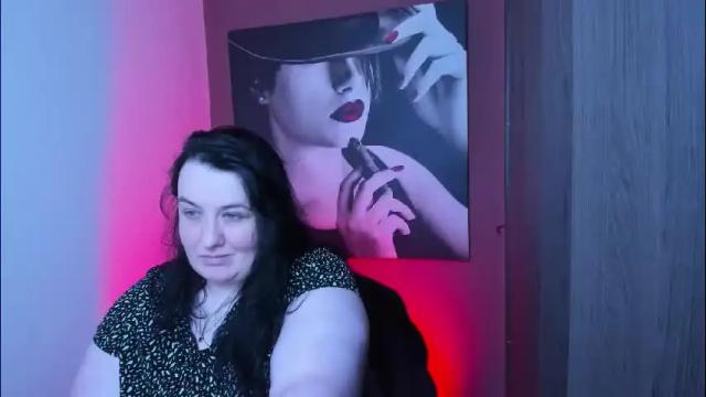 Image 3 of queenofhaze Stream on Chaturbate on 1 month ago