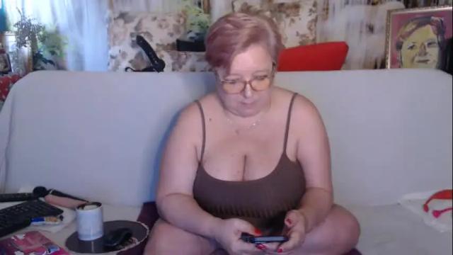 Image 6 of queenpammy Stream on Chaturbate on 1 month ago