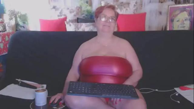 Image 4 of queenpammy Stream on Chaturbate on 25 days ago