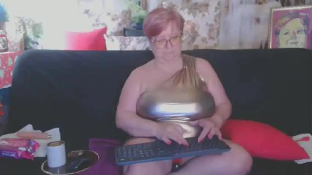 Image 2 of queenpammy Stream on Chaturbate on 20 days ago