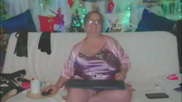 Image 8 of queenpammy Stream on Chaturbate on 1 month ago